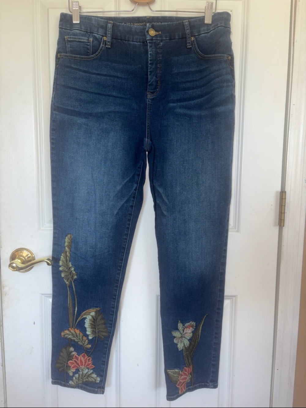Chico's Dark Blue Cropped Jeans with Floral Embroidery